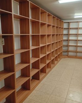 Estante Modular de Canto em MDF