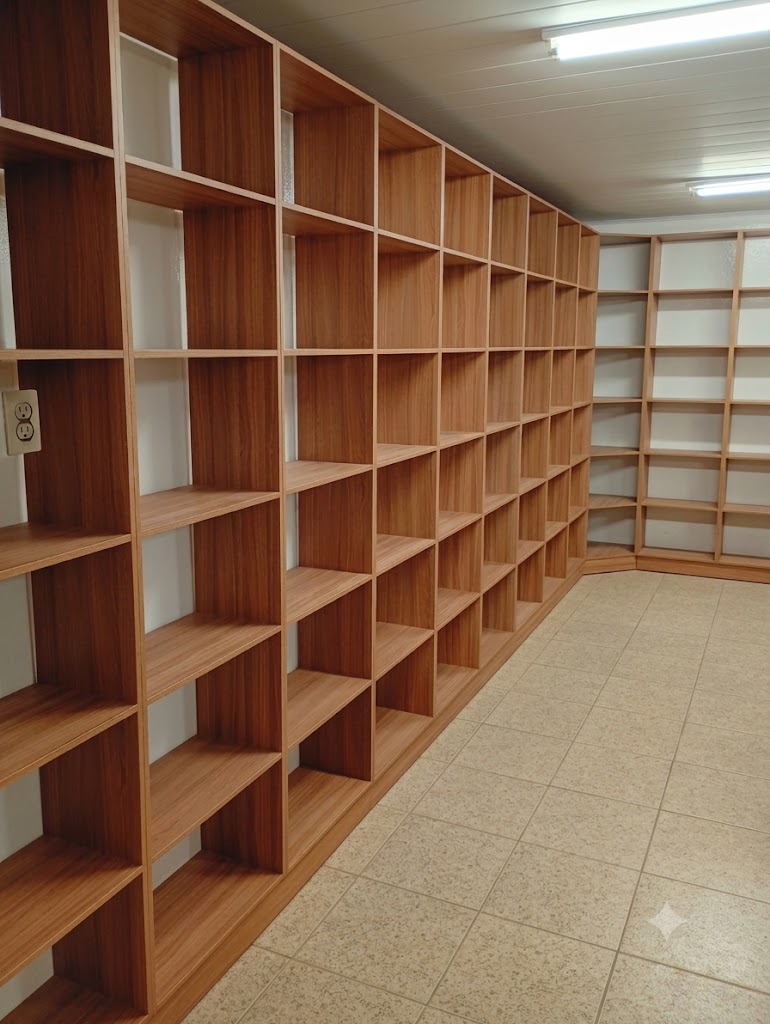 Estante Modular de Canto em MDF
